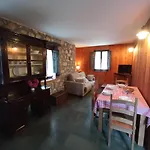 Rurales La Galeria Apartman Ribota