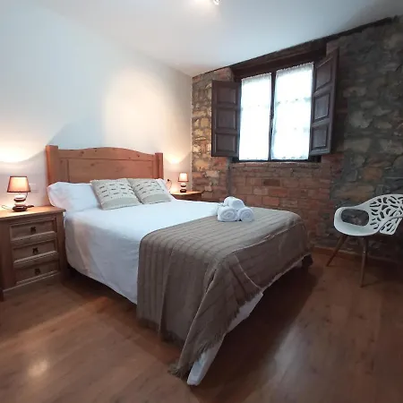 Rurales La Galeria Apartman *